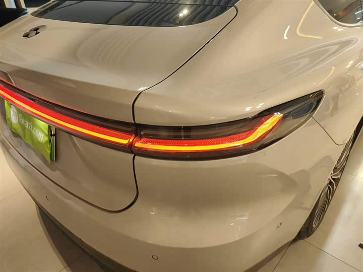 Фото 8 - Nio ET7