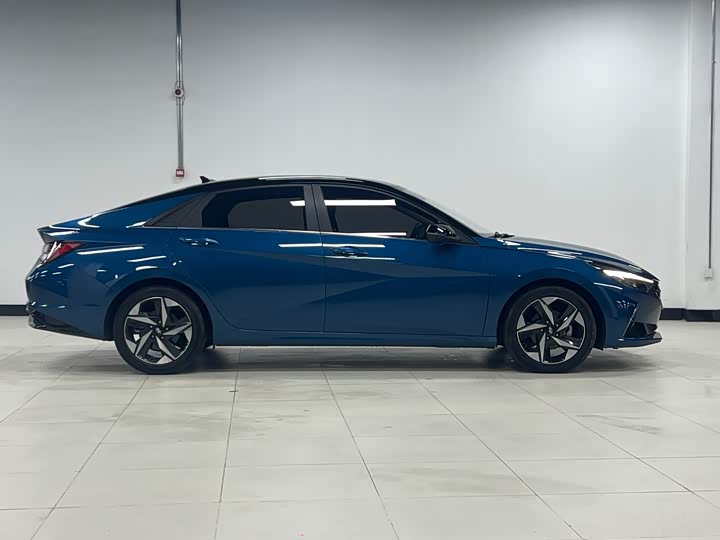 Фото 6 - Hyundai Elantra N line