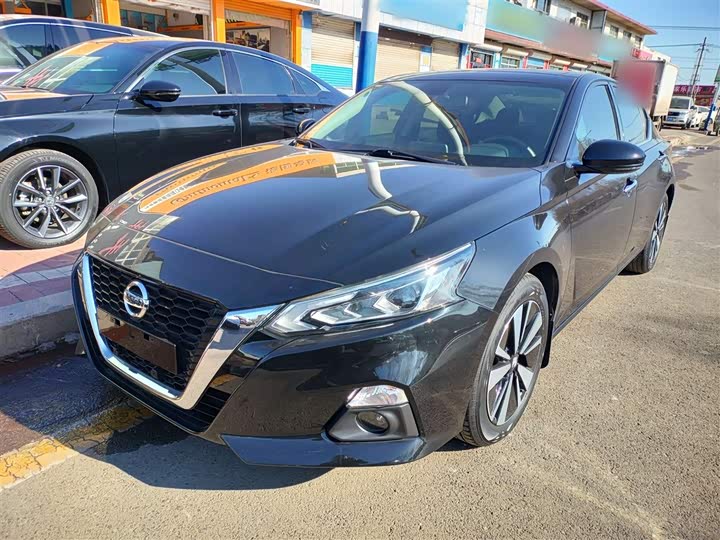 Фото 2 - Nissan Teana