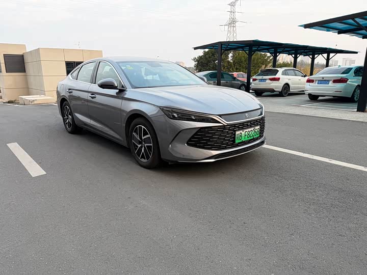 Фото 3 - BYD Qin L