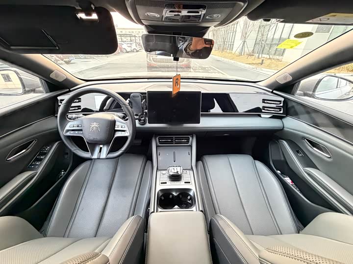 Фото 7 - BYD Qin L