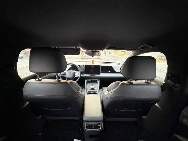 Фото 8 - BYD Qin L