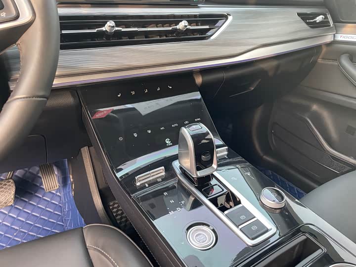 Фото 9 - Chery Tiggo 8