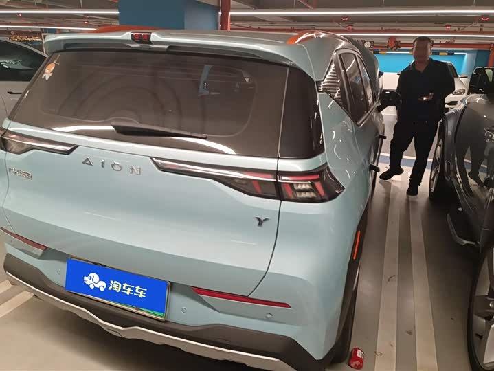 Фото 3 - GAC Aion Y