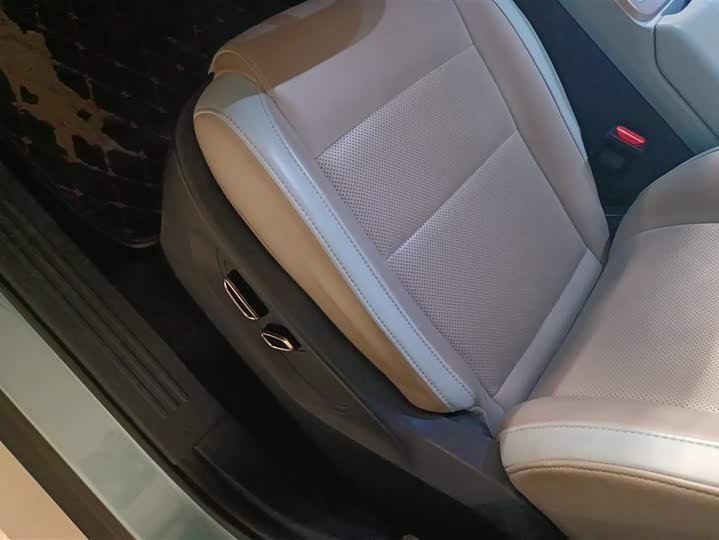 Фото 9 - GAC Aion Y