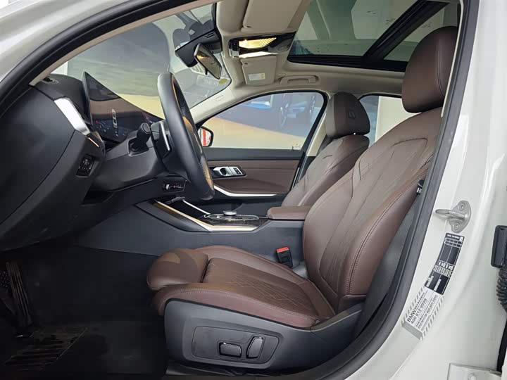 Фото 9 - BMW 3 Series