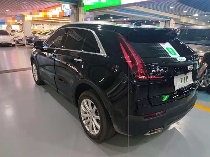 Фото 5 - Cadillac XT4