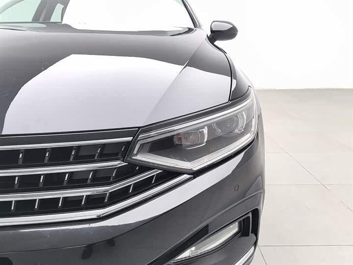 Фото 7 - Volkswagen Magotan