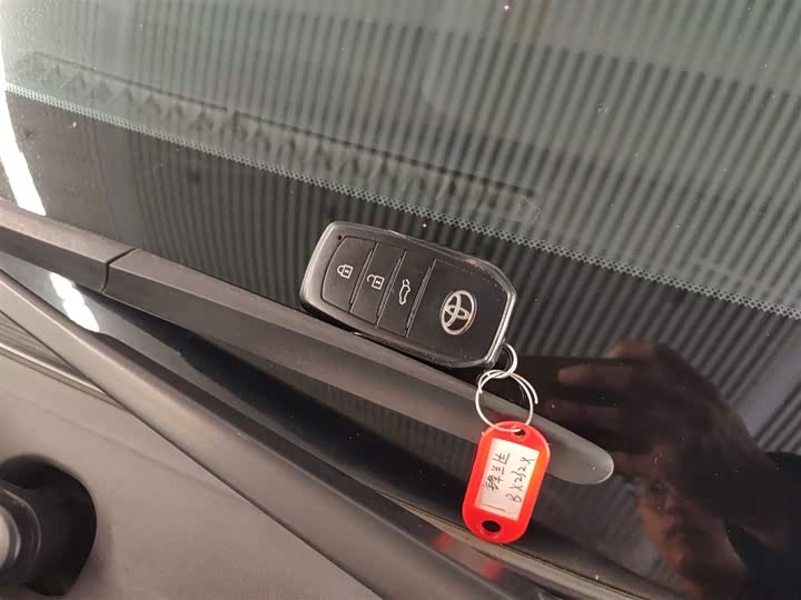 Фото 9 - Toyota Frontlander