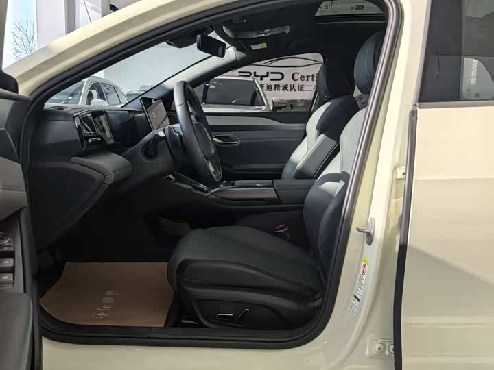 Фото 6 - BYD Qin L