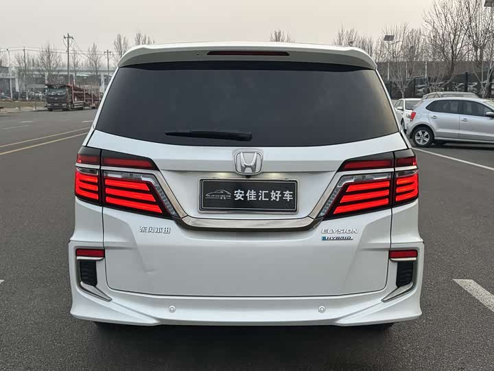 Фото 8 - Honda Elysion