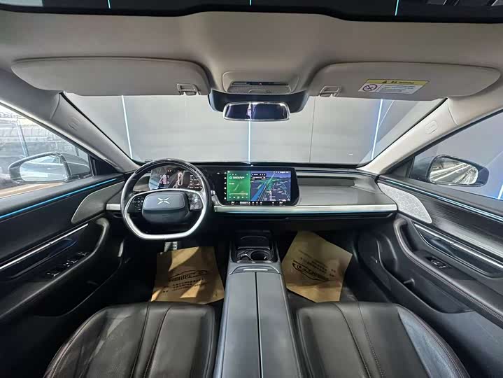 Фото 9 - XPeng P7