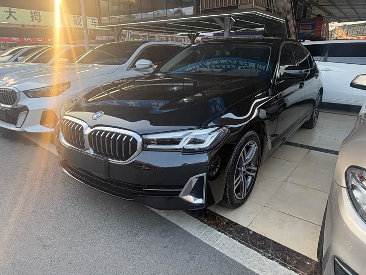 Фото 1 - BMW 5 Series