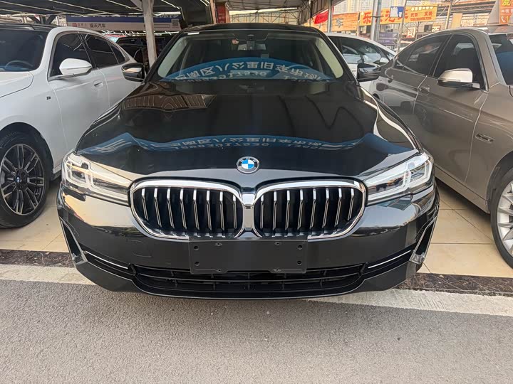 Фото 2 - BMW 5 Series