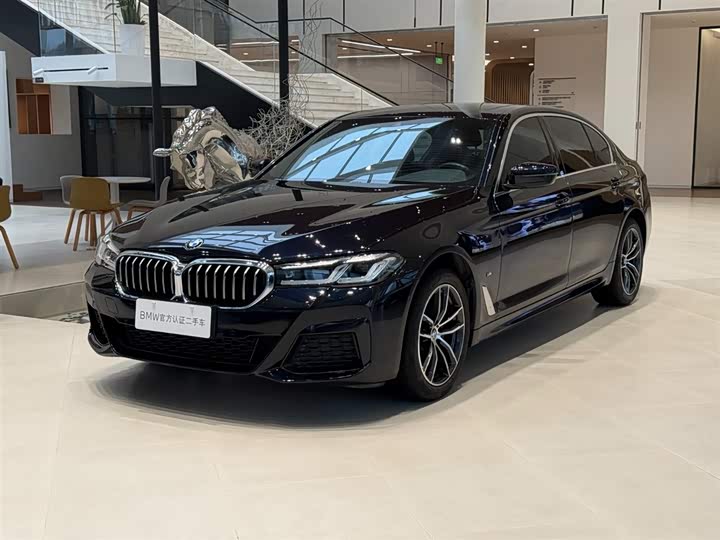 Фото 1 - BMW 5 Series