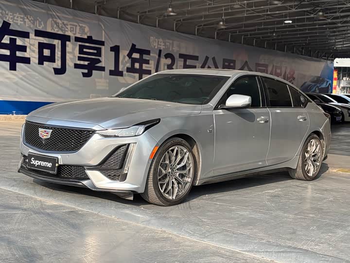 Фото 1 - Cadillac CT5