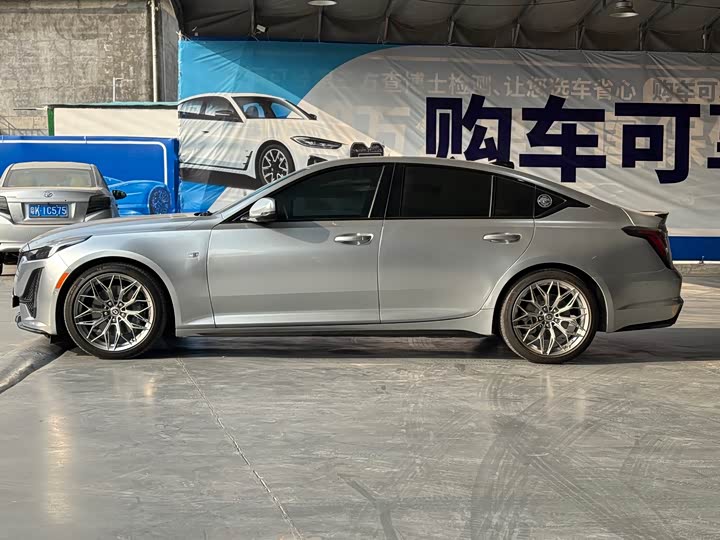 Фото 4 - Cadillac CT5