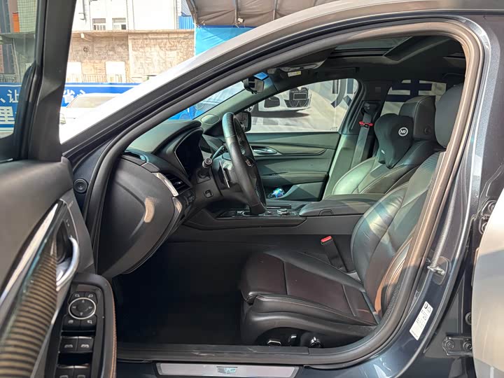 Фото 6 - Cadillac CT5