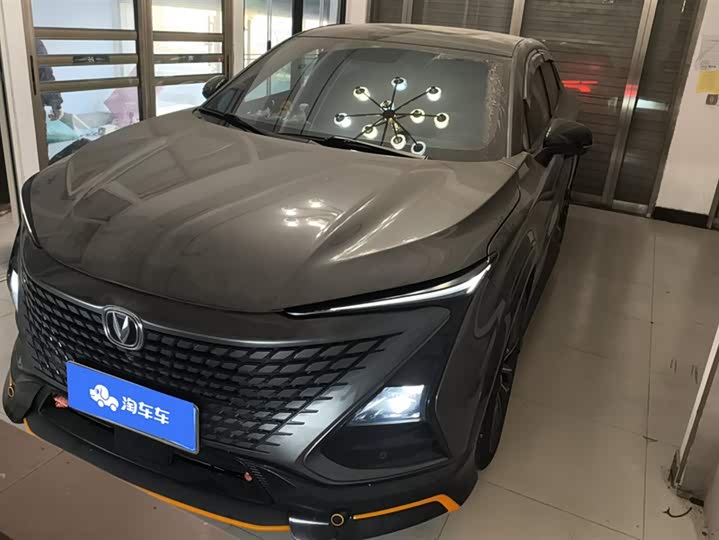 Фото 1 - Changan UNI-T