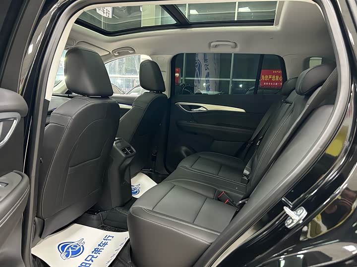 Фото 7 - Buick Envision Plus