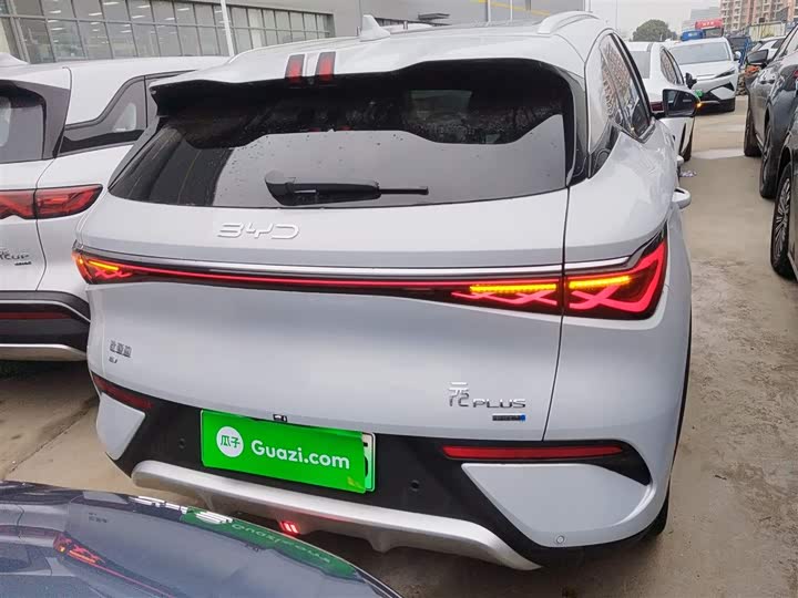 Фото 6 - BYD Yuan Plus