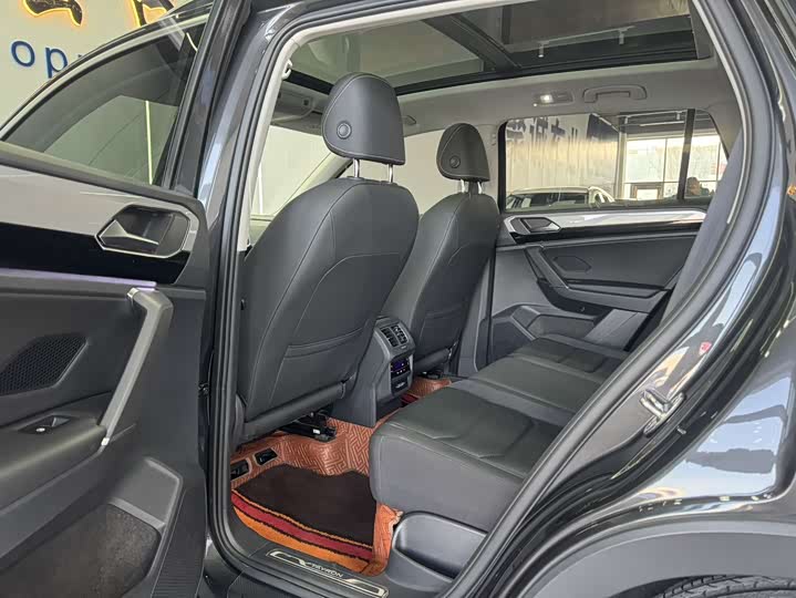 Фото 6 - Volkswagen Tayron