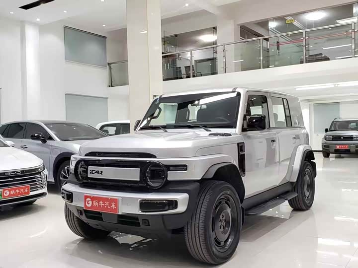 Фото 1 - Chery iCar V23