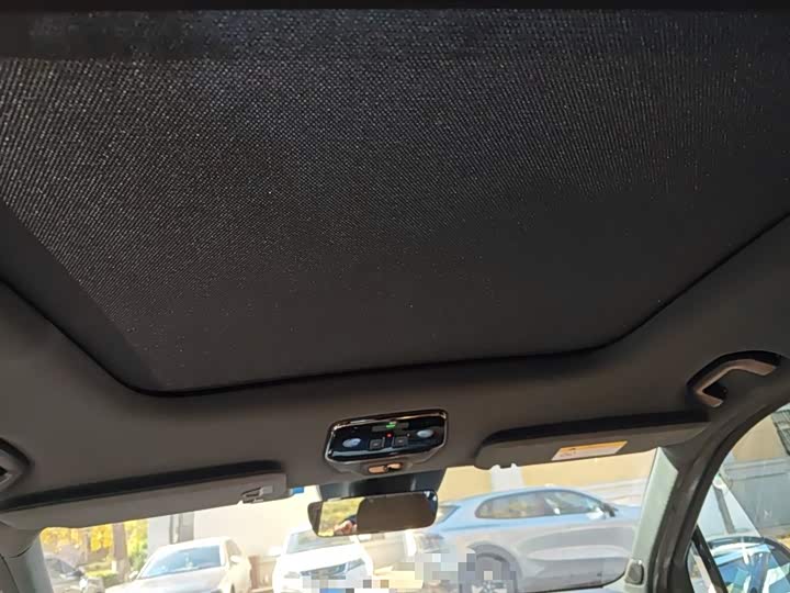 Фото 9 - Nio ES8