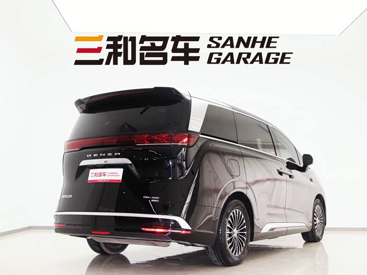 Фото 5 - Denza D9