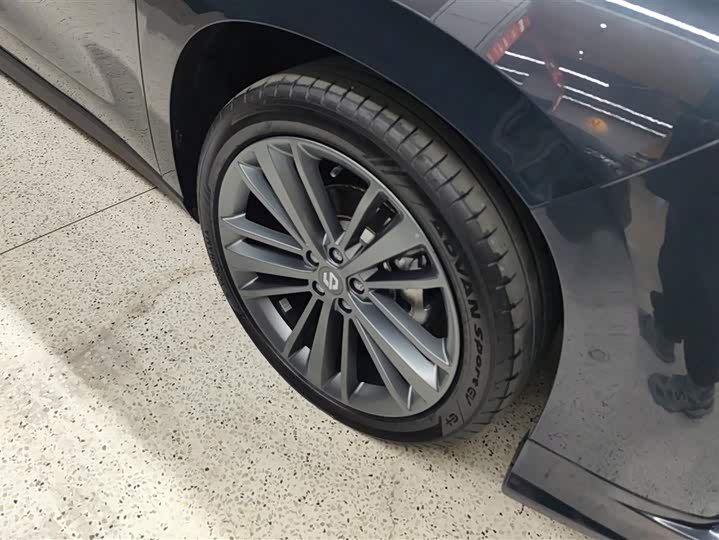 Фото 6 - Leapmotor C16