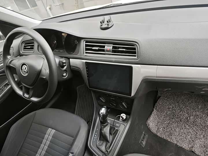 Фото 7 - Volkswagen Lavida