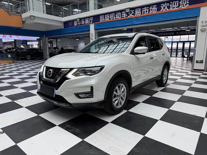 Фото 1 - Nissan X-Trail