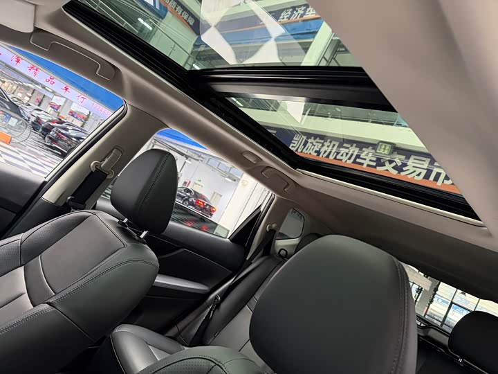 Фото 6 - Nissan X-Trail