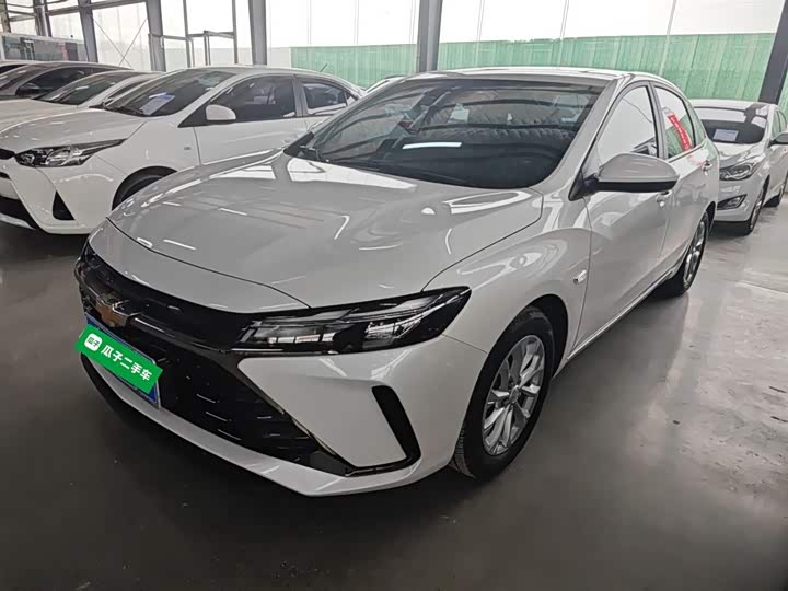 Фото 2 - Chevrolet Monza