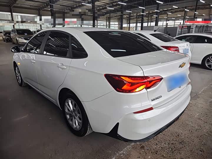 Фото 5 - Chevrolet Monza