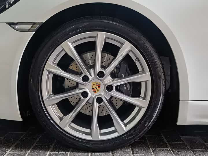 Фото 3 - Porsche 718