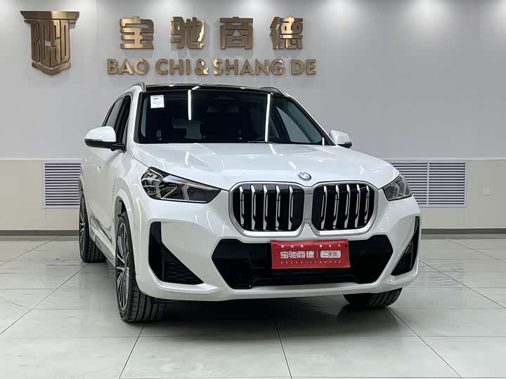 Фото 3 - BMW X1
