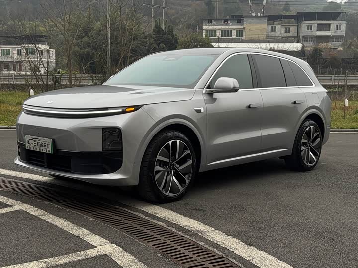 Фото 1 - LiXiang L6