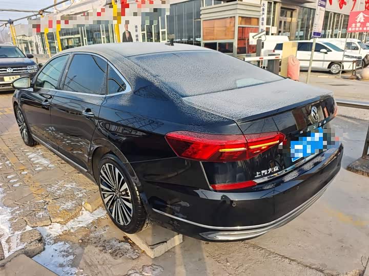 Фото 5 - Volkswagen Passat