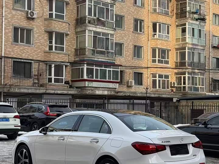 Фото 4 - Mercedes-Benz A-Class