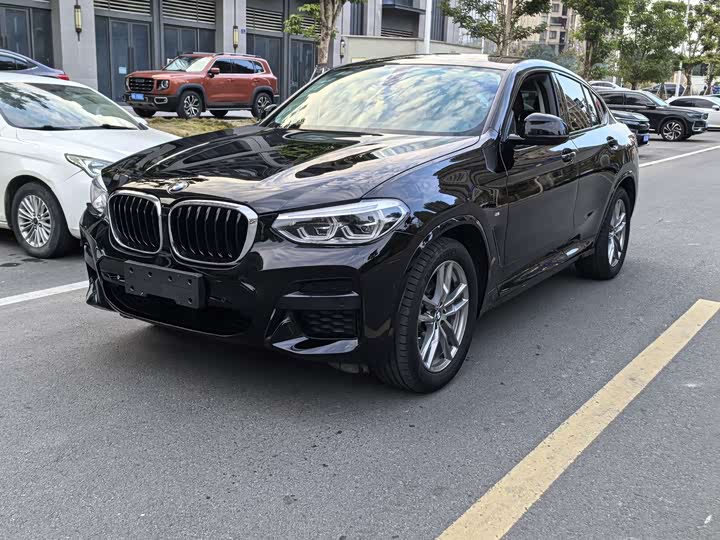 Фото 1 - BMW X4