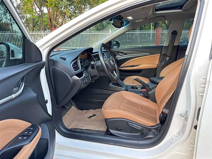 Фото 4 - Buick Excelle GT