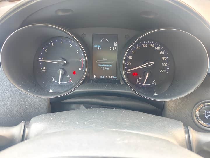 Фото 3 - Toyota Izoa