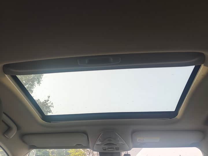 Фото 7 - Toyota Izoa