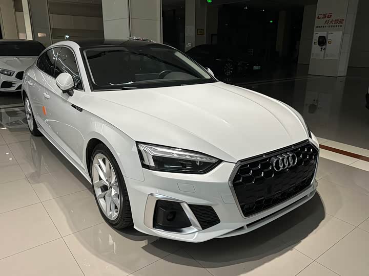 Фото 3 - Audi A5