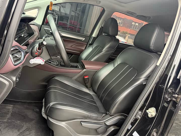 Фото 8 - GAC Trumpchi M6