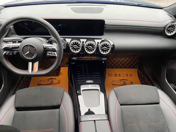 Фото 7 - Mercedes-Benz A-Class