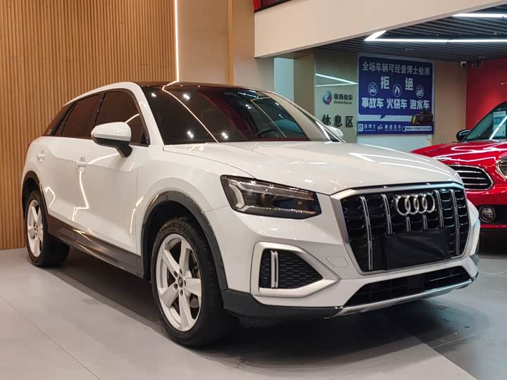 Фото 3 - Audi Q2L