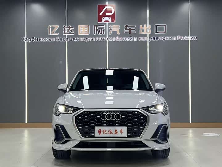 Фото 2 - Audi Q3 Sportback