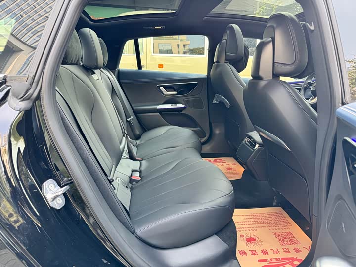 Фото 7 - Mercedes-Benz EQE